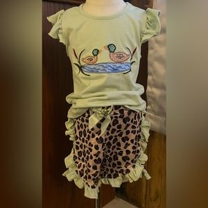 Pale Green duck embroidered set